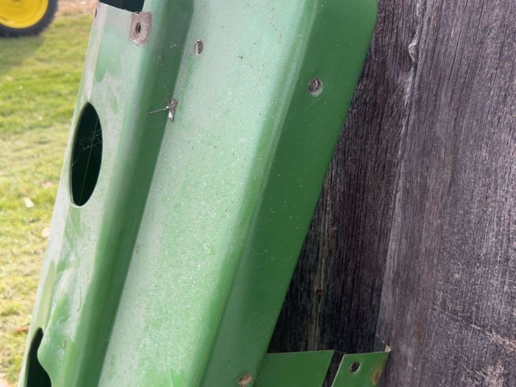 john-deere-model-h-hood-and-grille-panels-image-19