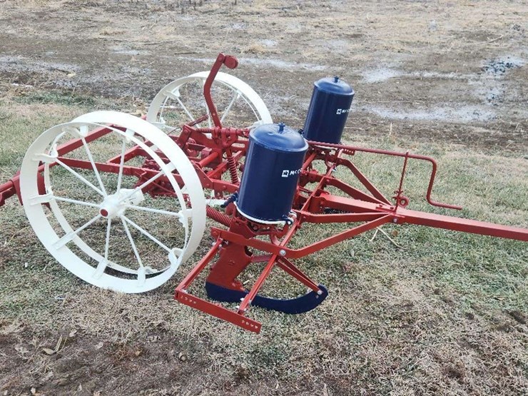 international-241-image-3