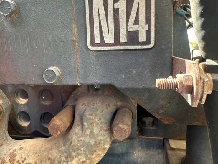 1992-freightliner-fld120-image-7