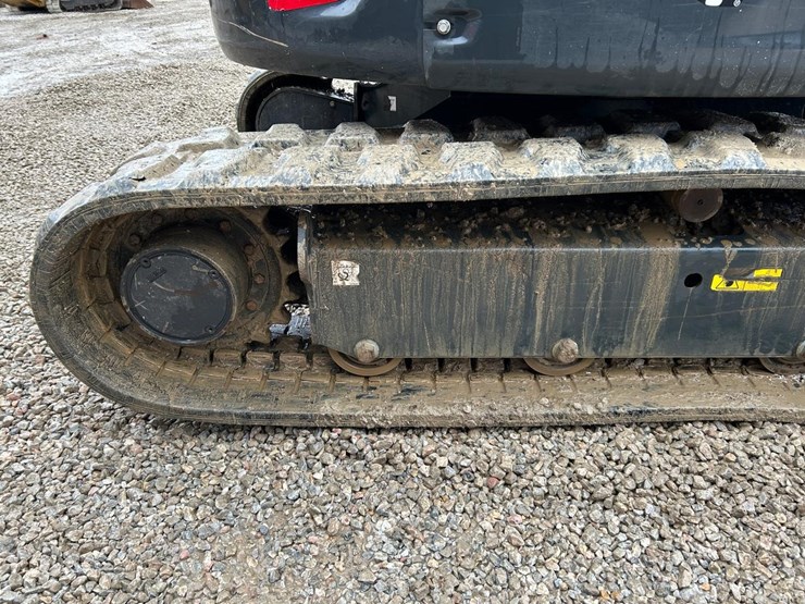 2023-bobcat-e50-image-12