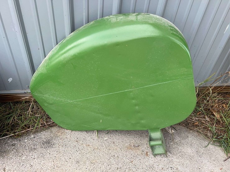 john-deere-model-h-fenders-and-brackets-image-2