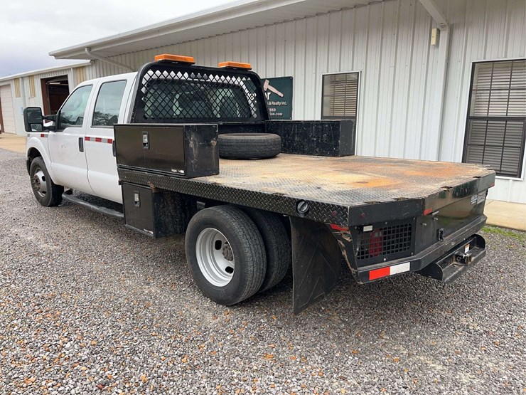 2016-ford-f350-image-9