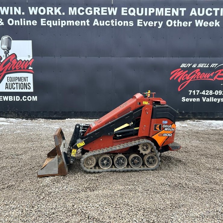 2019 DITCH WITCH SK800