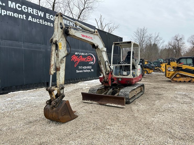 takeuchi-tb250-image-7