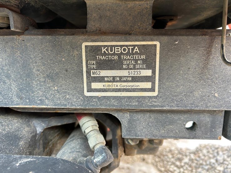 2019-kubota-m62-image-28