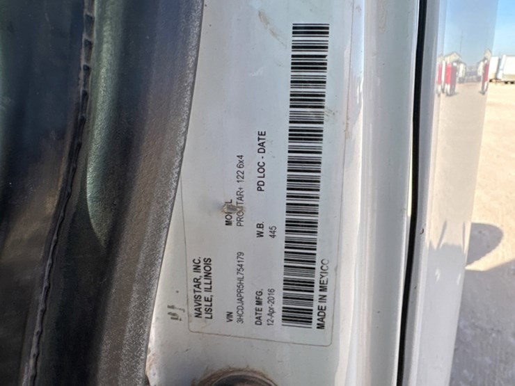 2017-international-prostar-image-6