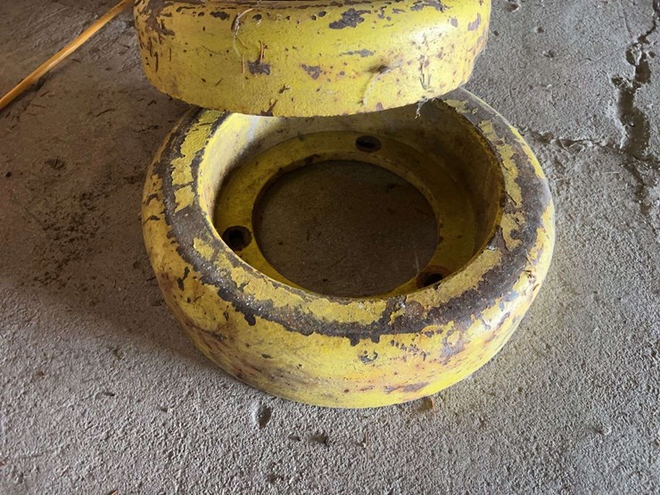 john-deere-model-l-wheel-weights-image-3