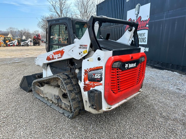 2022-bobcat-t66-image-2