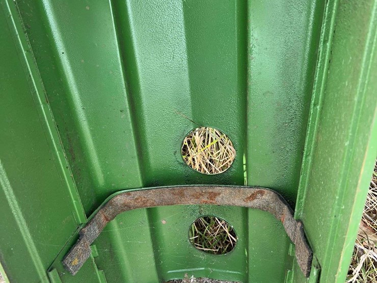 john-deere-model-h-hood-and-grille-panels-image-27