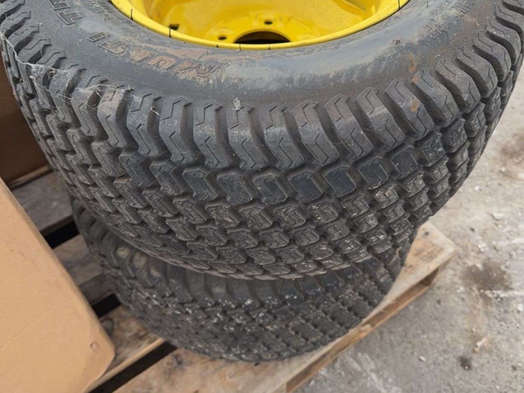 tractor-seats-and-tires-image-6