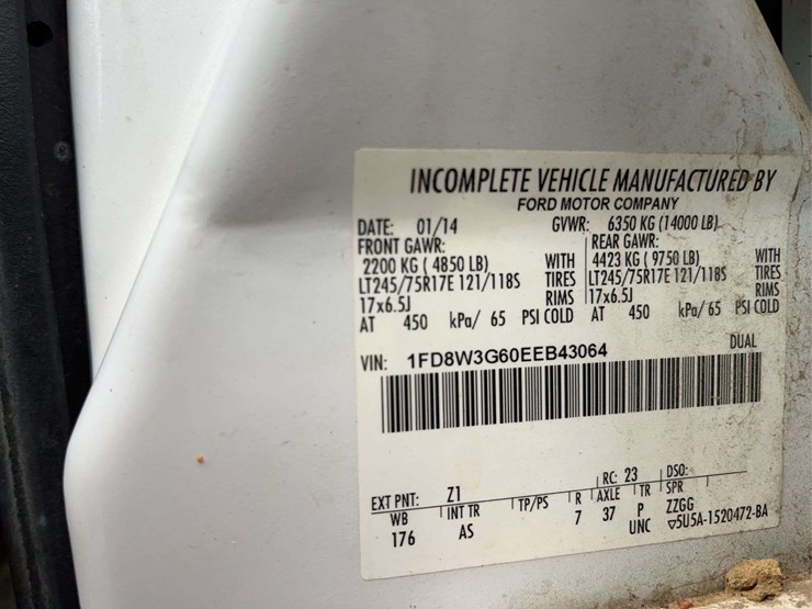 2014-ford-f350-image-3