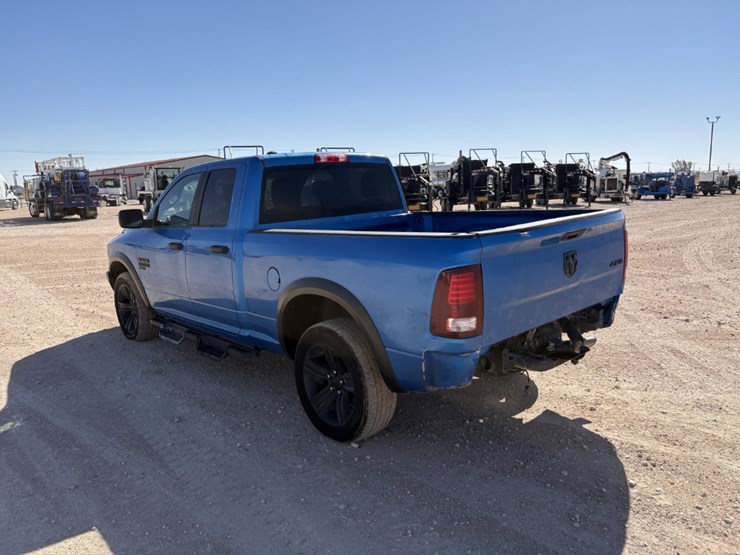 2021-ram-1500-classic-image-4