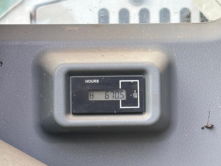 2020-bobcat-e145-image-29