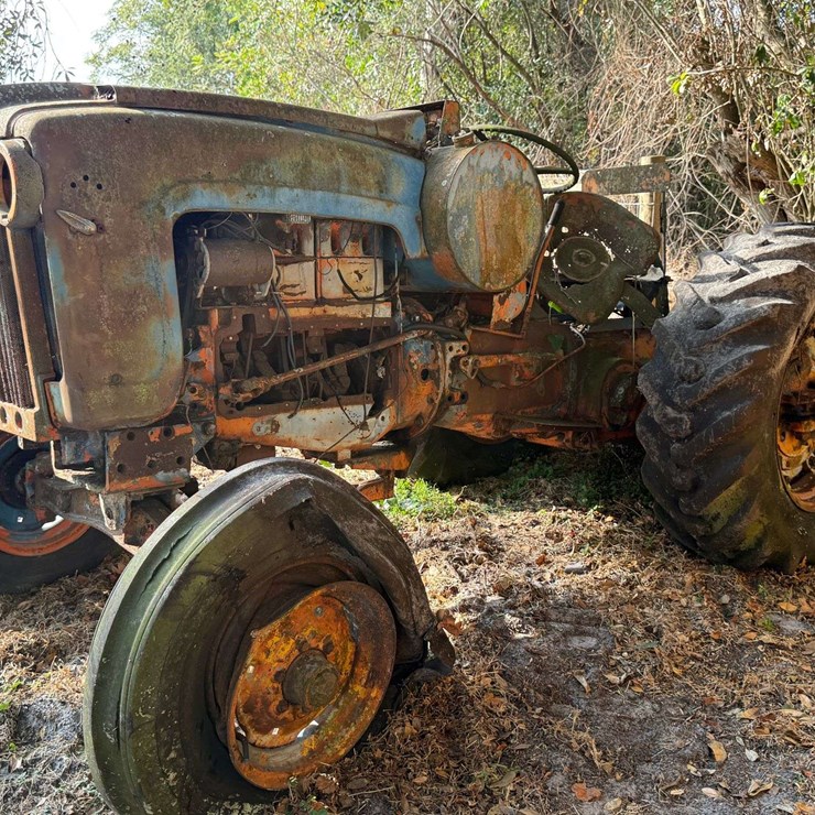 MINNEAPOLIS MOLINE BIG MO 500