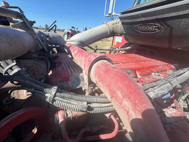 2012-peterbilt-386-image-56