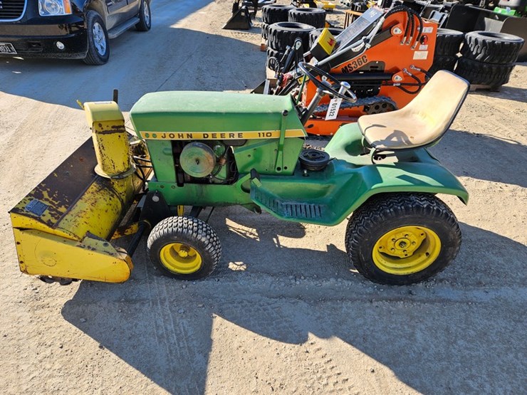 john-deere-140-image-2