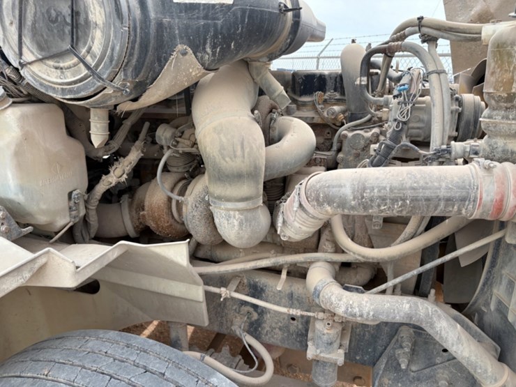 2007-caterpillar-c15-image-8