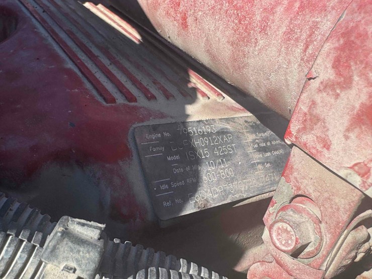 2012-peterbilt-386-image-57