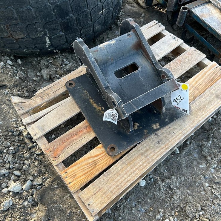 Coupler For Fecon FMX36