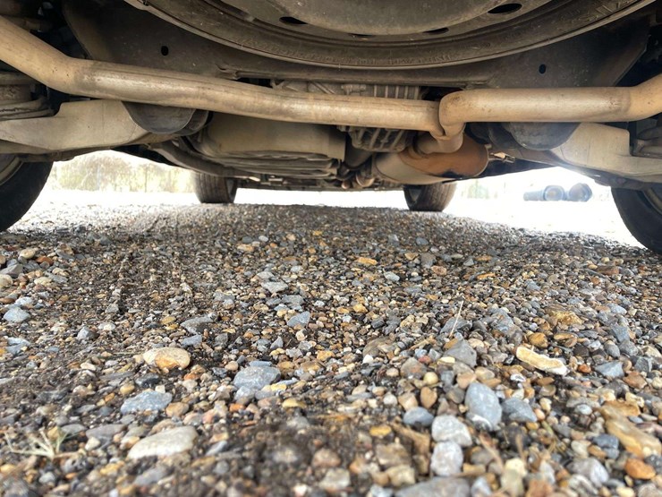 2012-gmc-acadia-denali-image-24