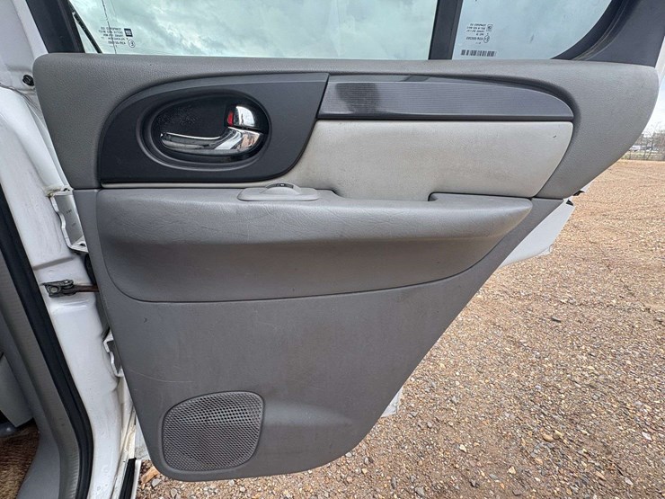 2006-gmc-envoy-image-20