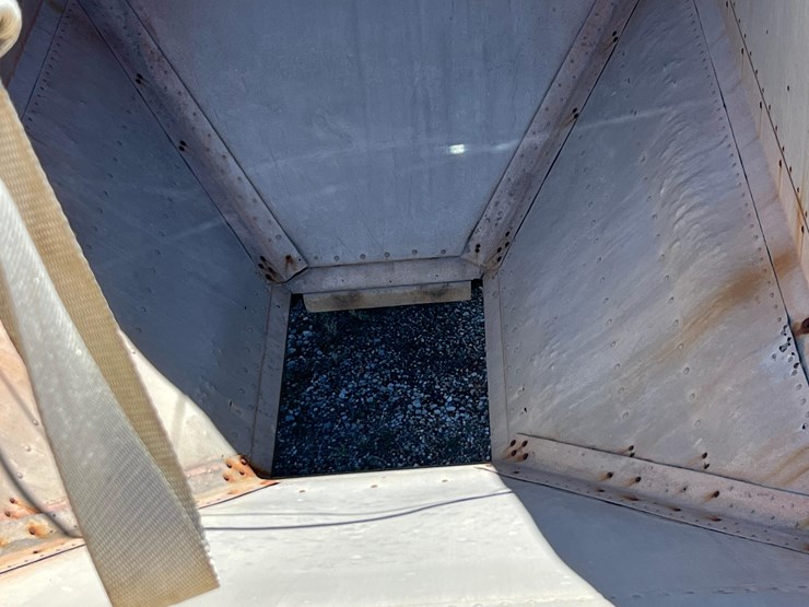 1995-timpte-hopper-bottom-image-64