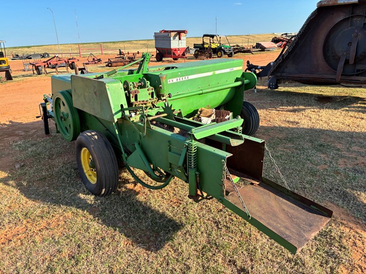 john-deere-346-image-5