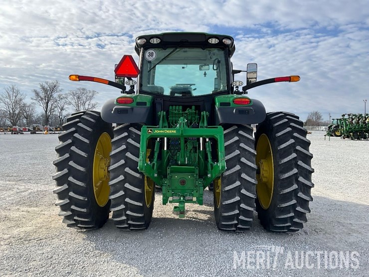 2023-john-deere-6r-175-image-4