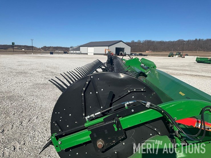 2022-john-deere-rd40f-image-25