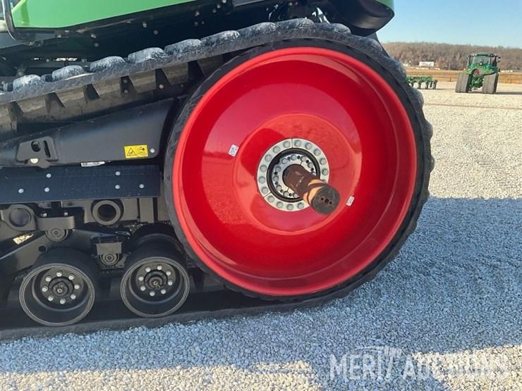 2025-fendt-943mt-vario-image-15