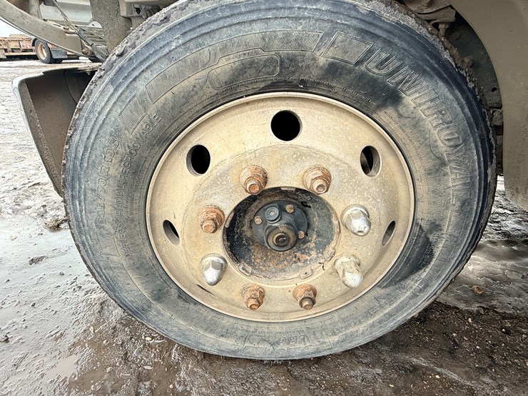 2004-caterpillar-c7-image-57