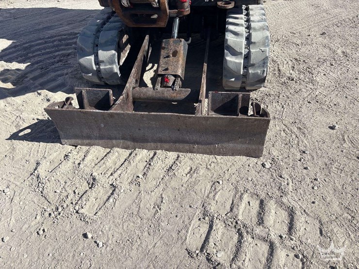 2016-bobcat-e20-image-8