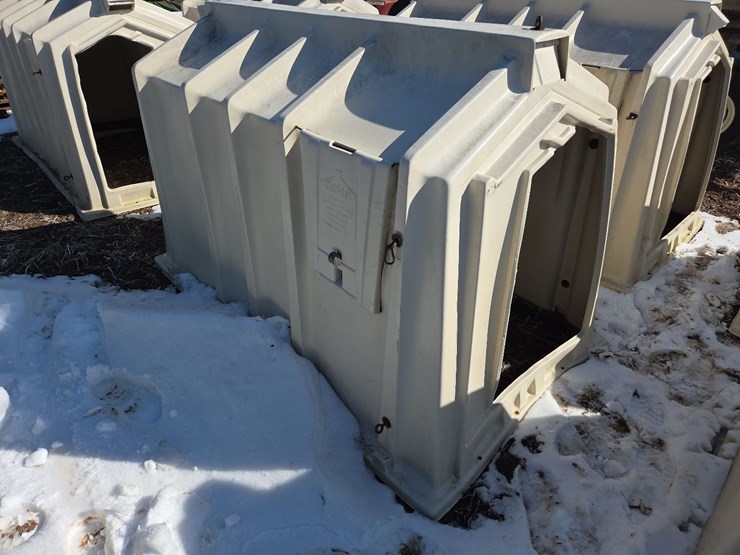 (2)-calf-tel-poly-calf-huts-(middle)-image-19