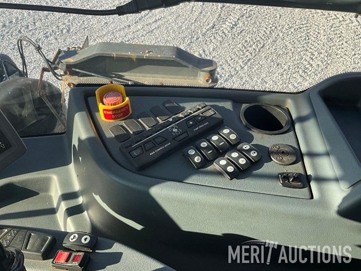 2015-hagie-sts12-image-42