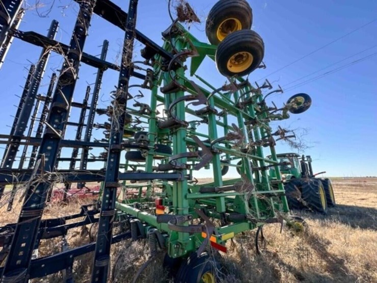 2008-john-deere-2210-image-29