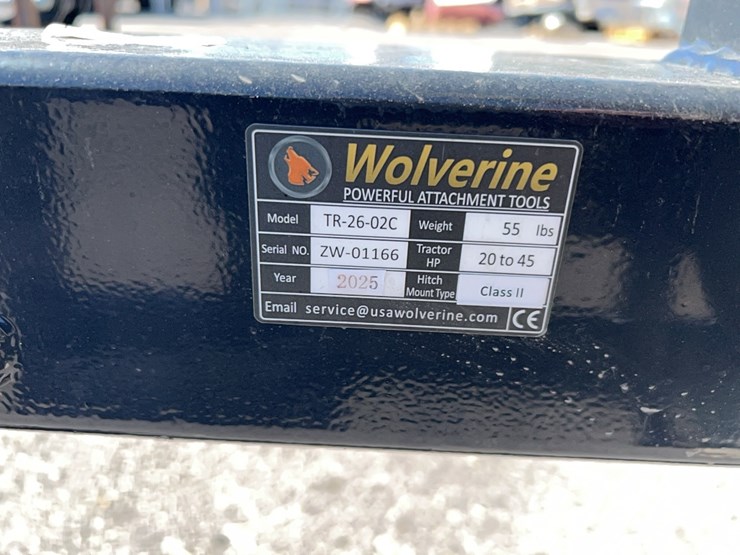 new-wolverine-tr-20-02c-hitch-skid-steer-attachment-image-2