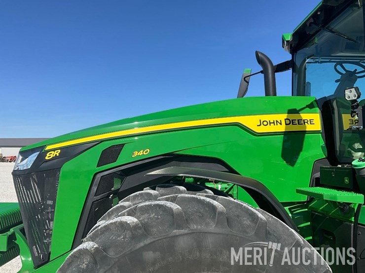 2023-john-deere-8r-340-image-12