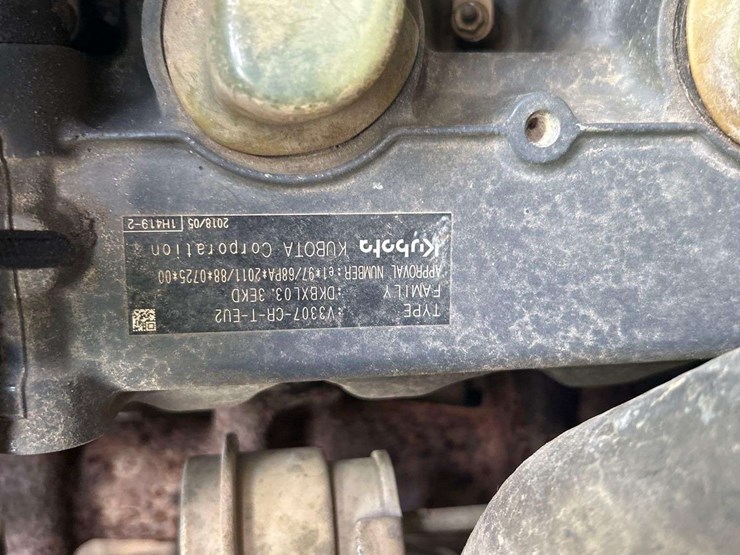 takeuchi-tl10v2-image-9