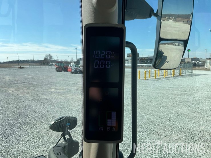 2022-john-deere-6r-130-image-47