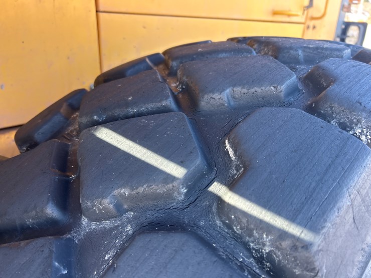 volvo-l90d-image-103