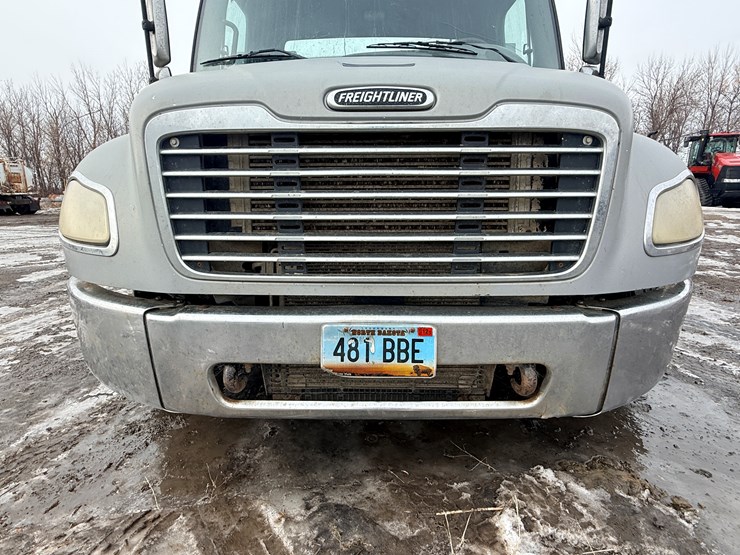 2004-caterpillar-c7-image-11