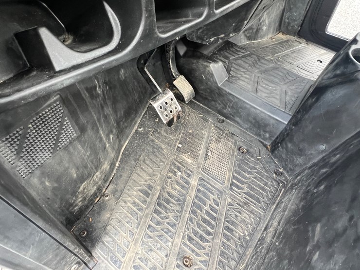 2022-polaris-ranger-image-9