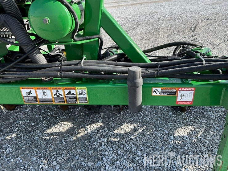 2022-john-deere-dr16-image-51