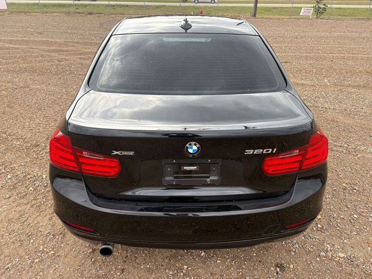 2014-bmw-320i-4-door-sedan-(84,380-miles)-image-6