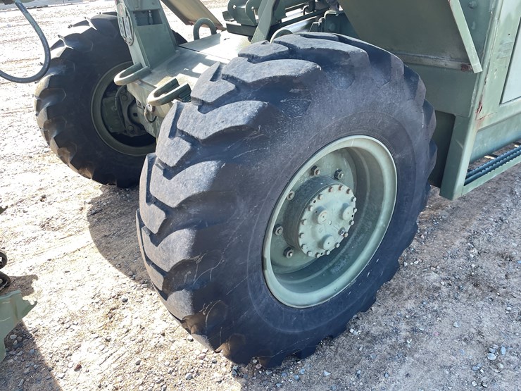 #1019-•-1991-skytrak-telehandler-image-25