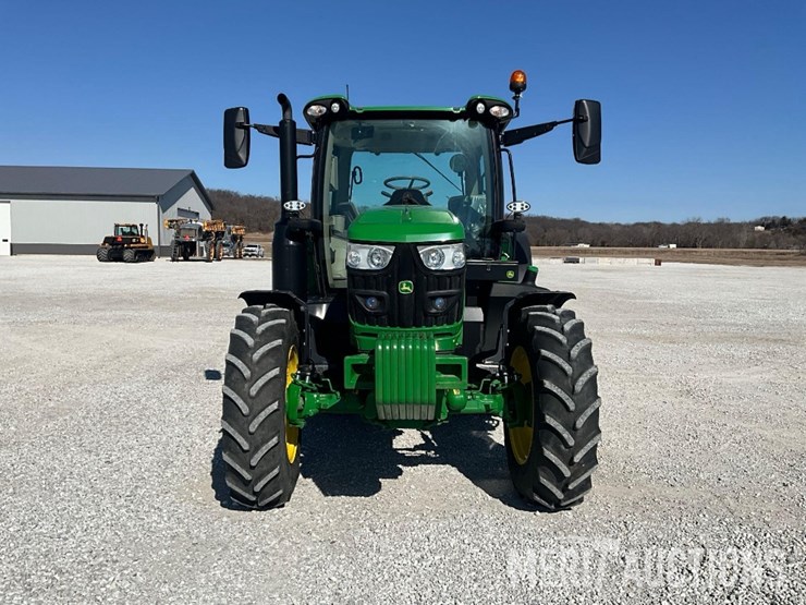 2022-john-deere-6r-130-image-8