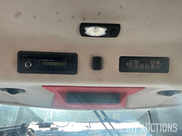 2015-hagie-sts12-image-48