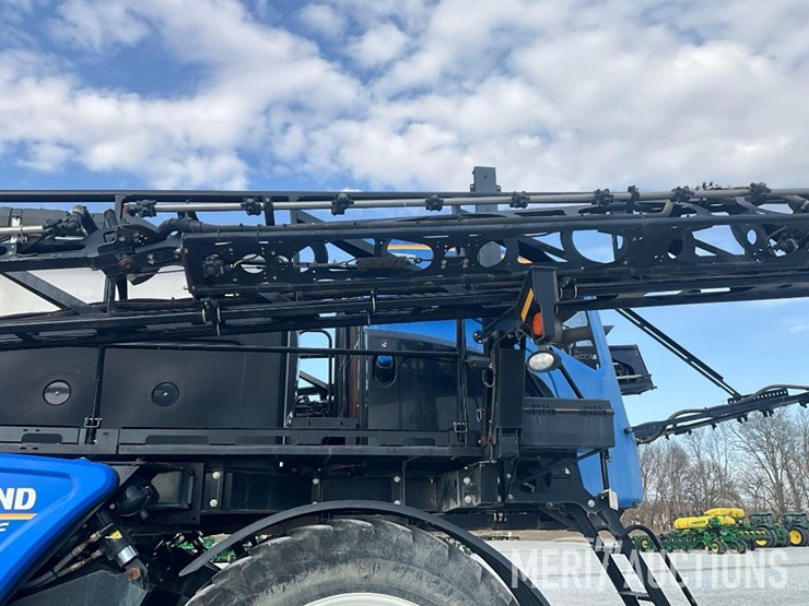 2022-new-holland-sp310f-image-49