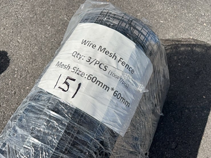 aboss-wire-mesh-fence-new-support-equipment-3-rolls.-image-2