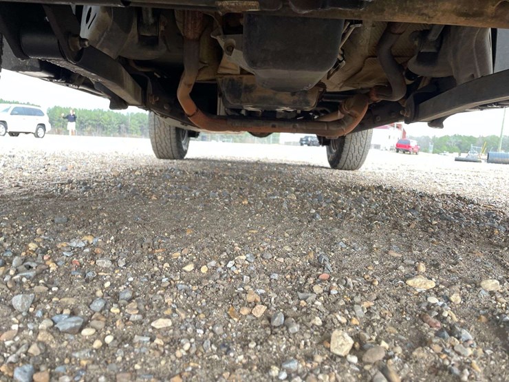 2010-jeep-wrangler-sport-image-25